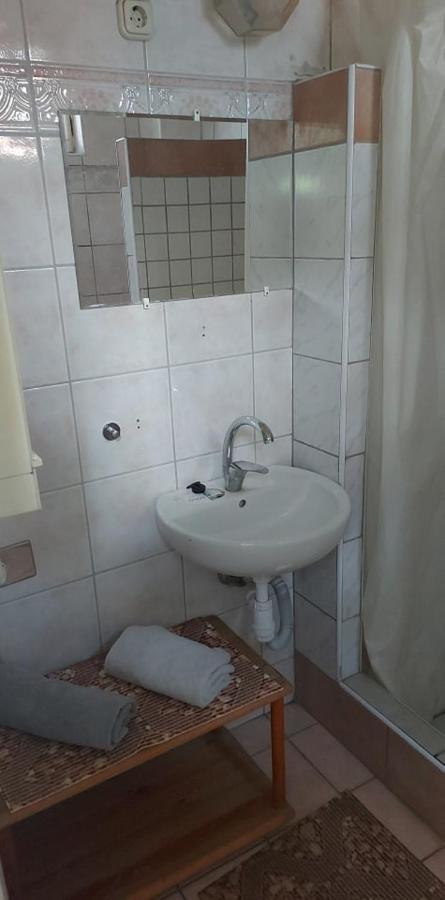 Kekturas-Tora Nyilo Badacsonyi Privat Berlemeny Ξενοδοχείο Badacsonytomaj Εξωτερικό φωτογραφία